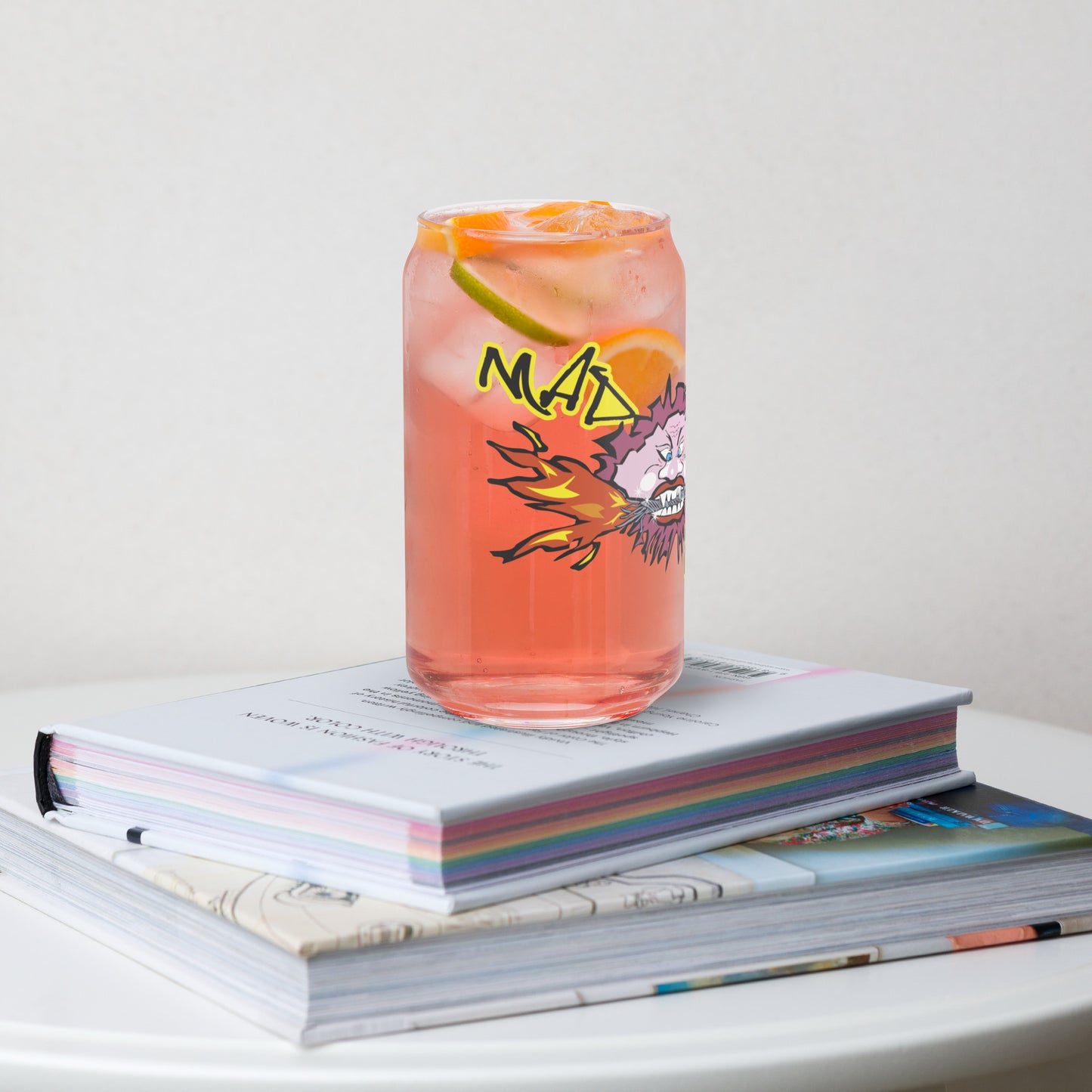Can shaped glass with logo mad max