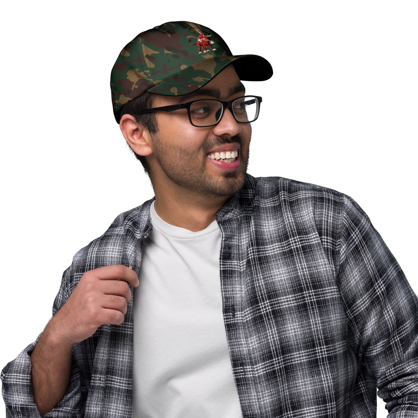 green camo baseball cap with bull