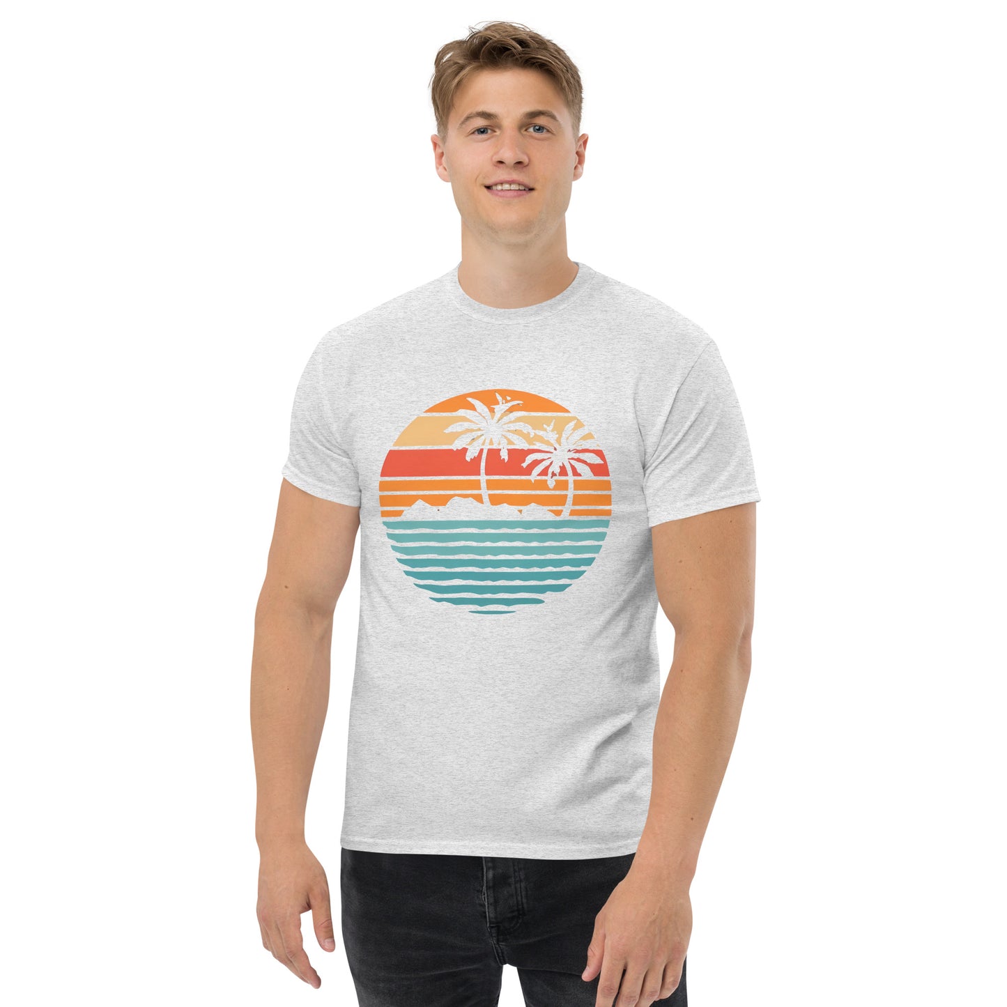 Men with ash T-shirt and a retro Island