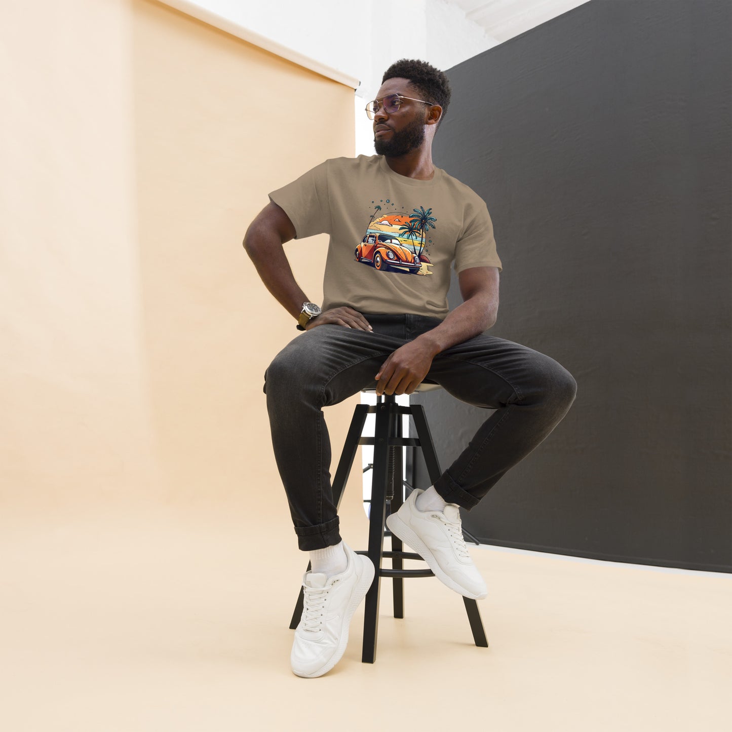 "Beetle car 2" T-shirt