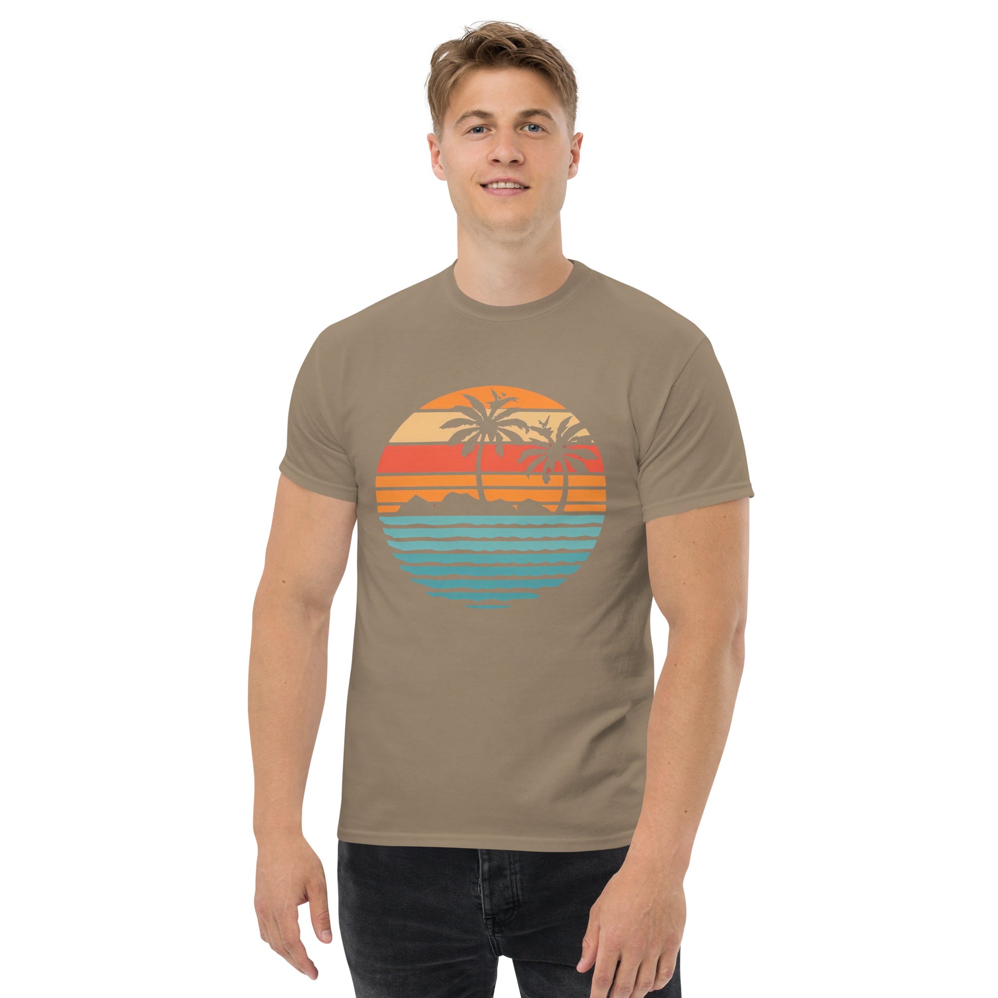 Men with savana brown T-shirt and a retro Island