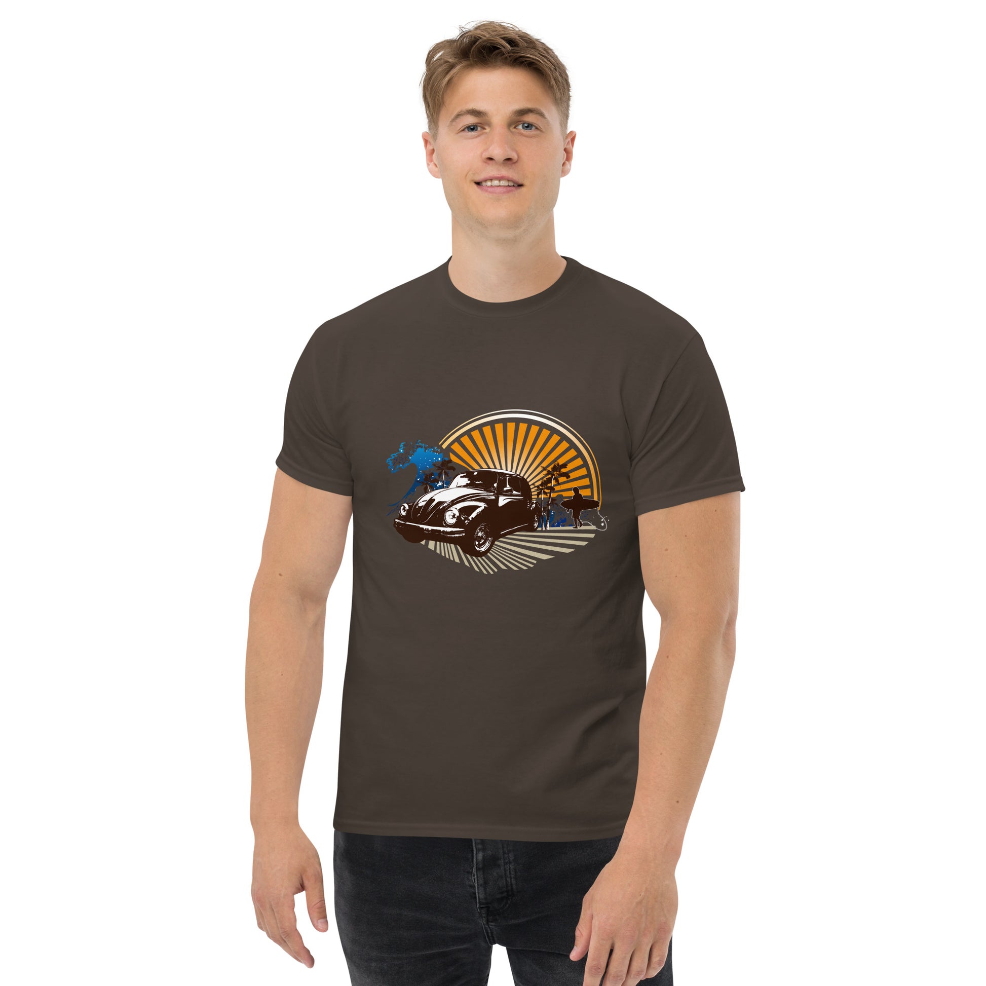 Men with dark brown t-shirt with sunset and beetle car