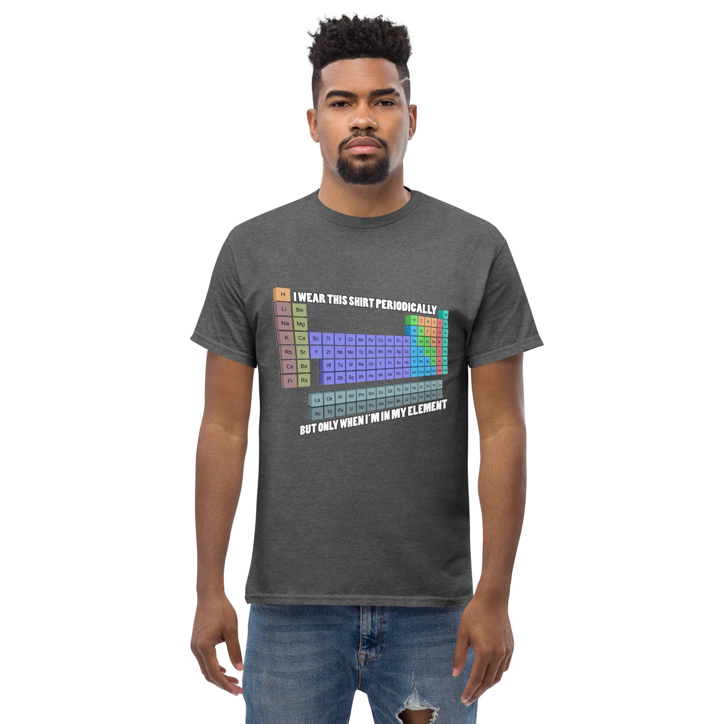 Man with grey t-shirt with Mendelev's table