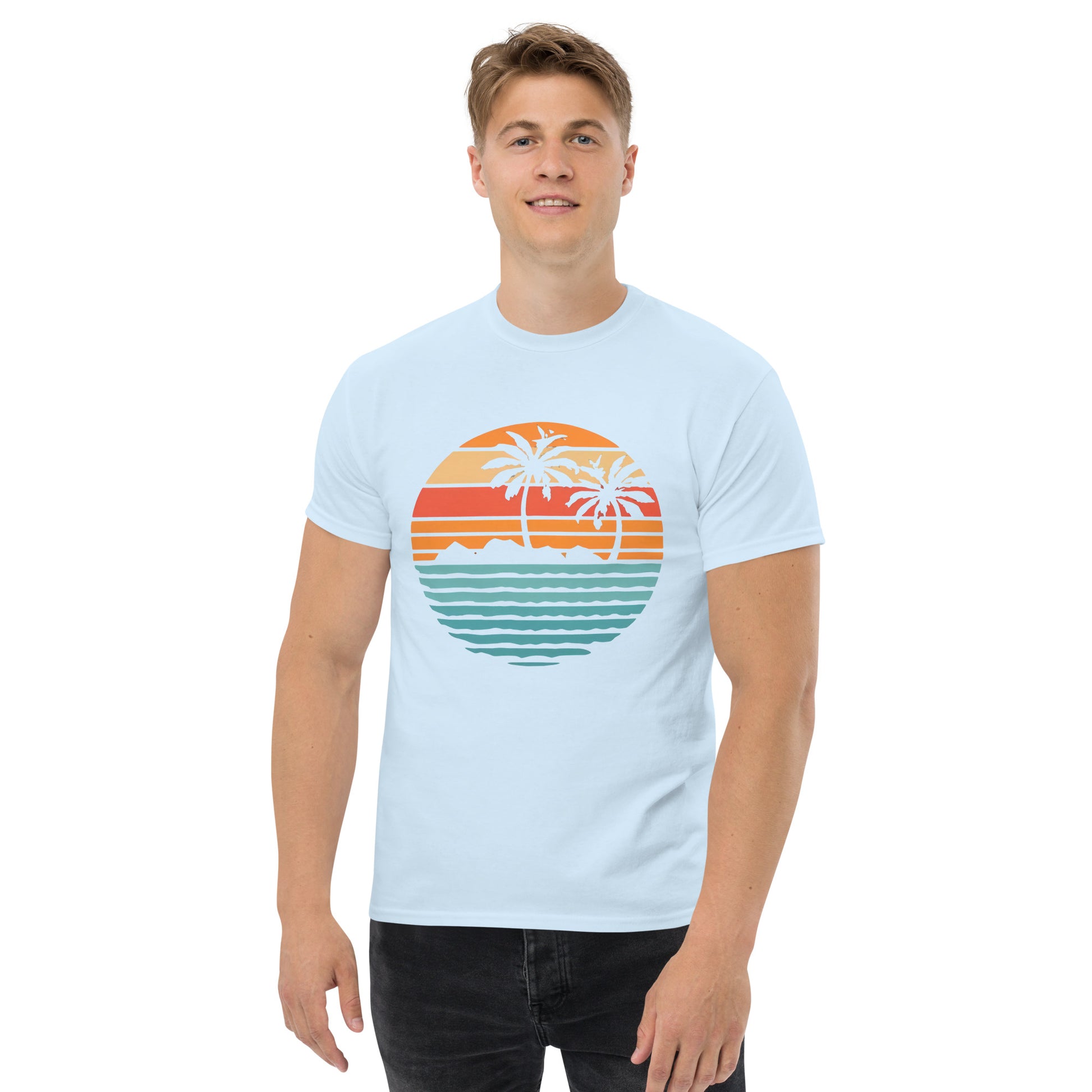 Men with light blue T-shirt and a retro Island