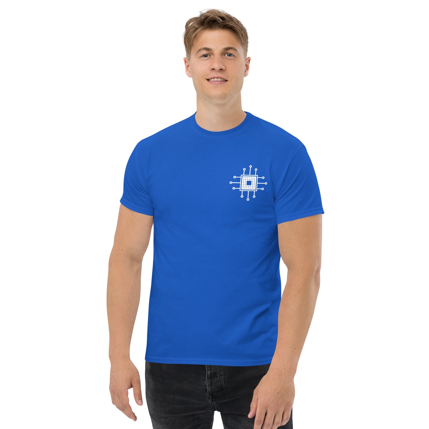 Men with royal T-shirt with the picture CPU 