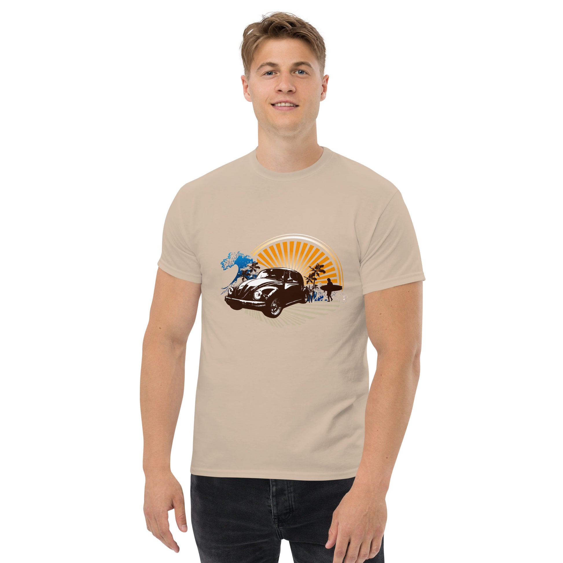 Men with sand t-shirt with sunset and beetle car