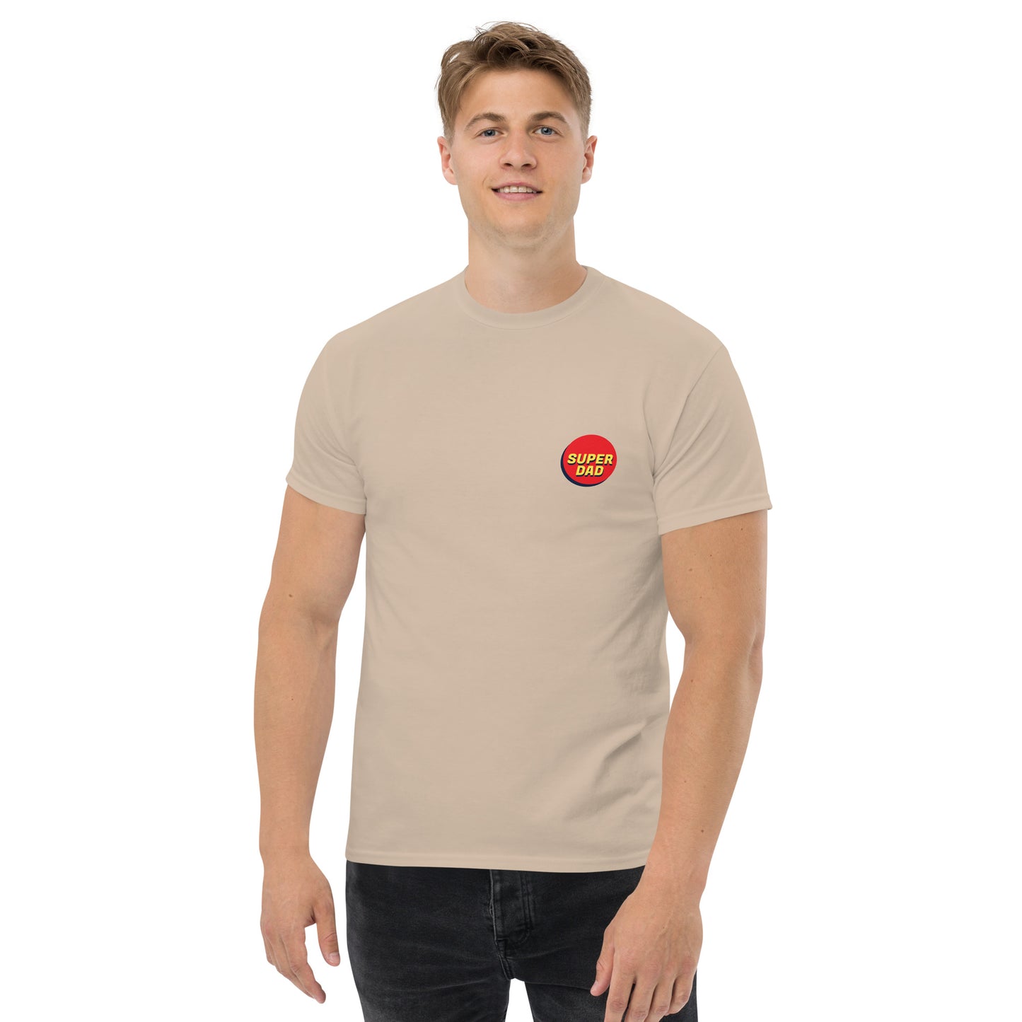 Men with sand T-shirt and Super dad logo on the front
