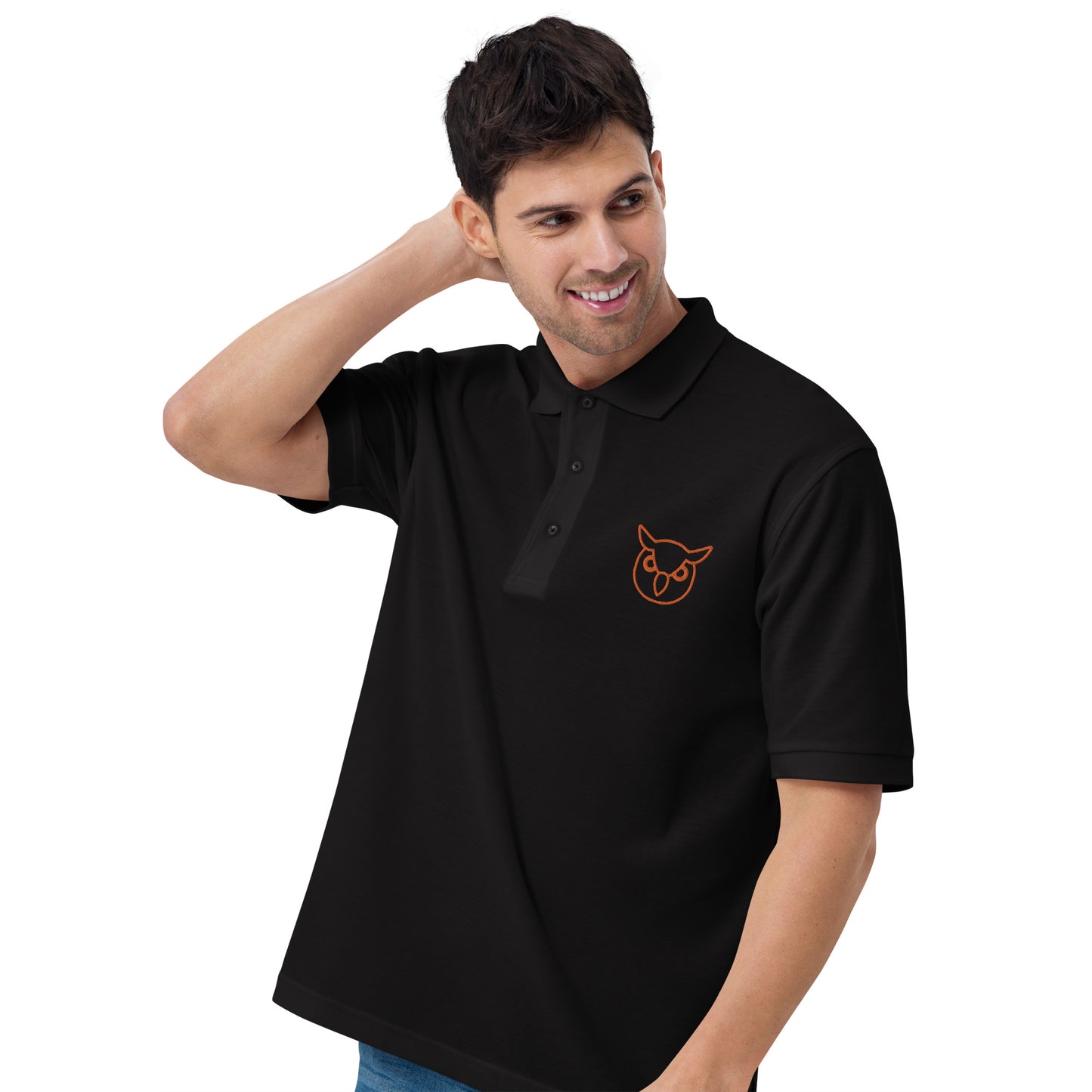 Men with black poloshirt with on front a owl in brown embroidered