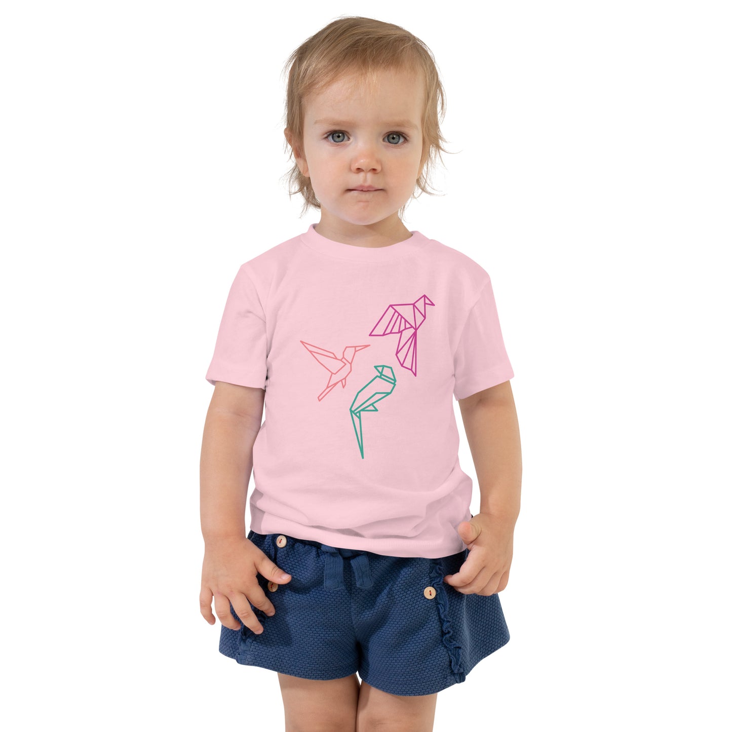 Toddler with a pink T-shirt with short sleeve and a picture with three birds in orange, pink and green