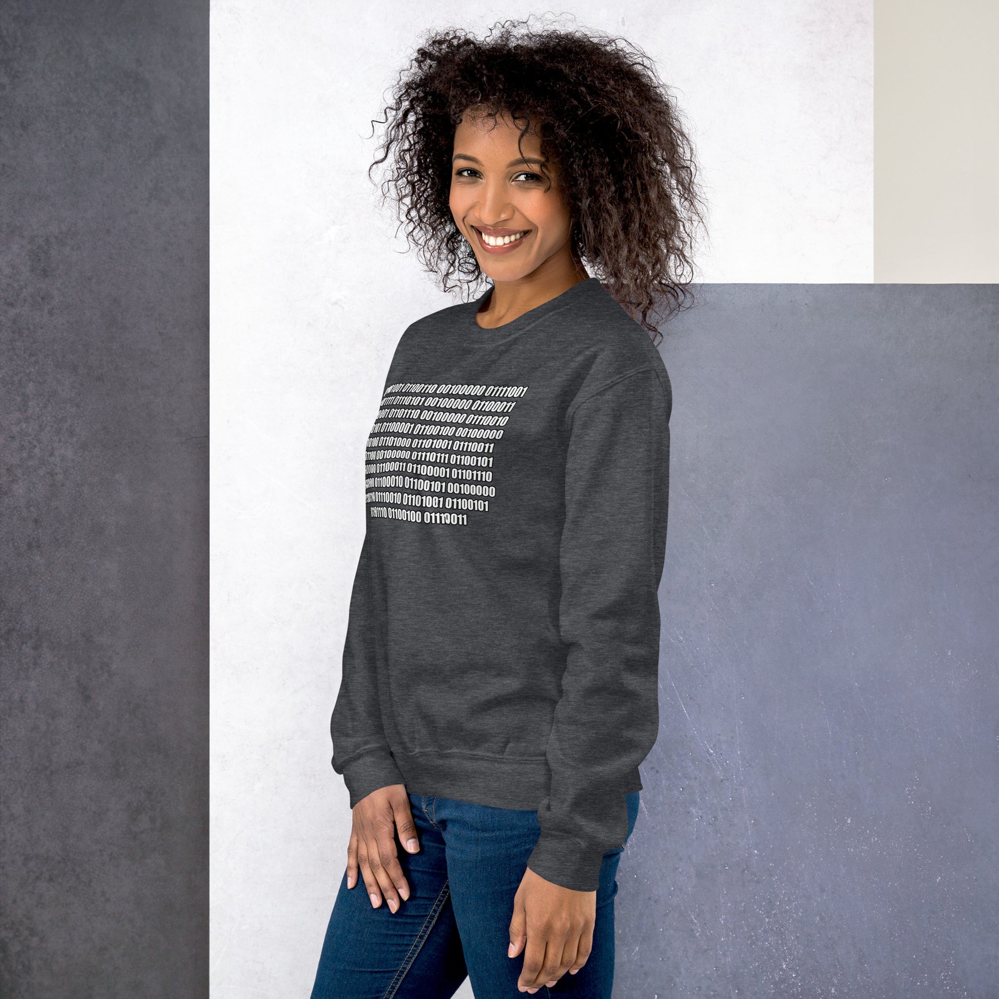 Women with dark heather sweatshirt with binaire text "If you can read this"
