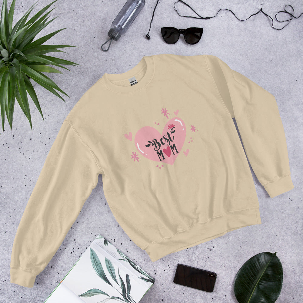 sand sweatshirt with hart and text best MOM