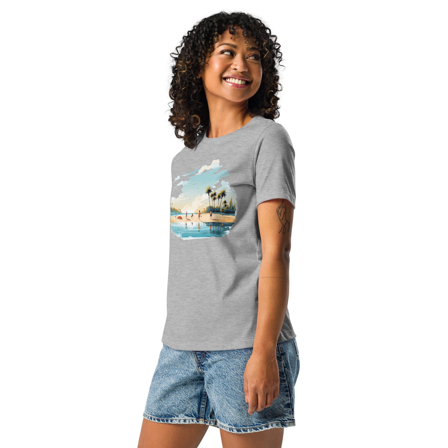 Women with athletic T-shirt and a picture of sea and sand
