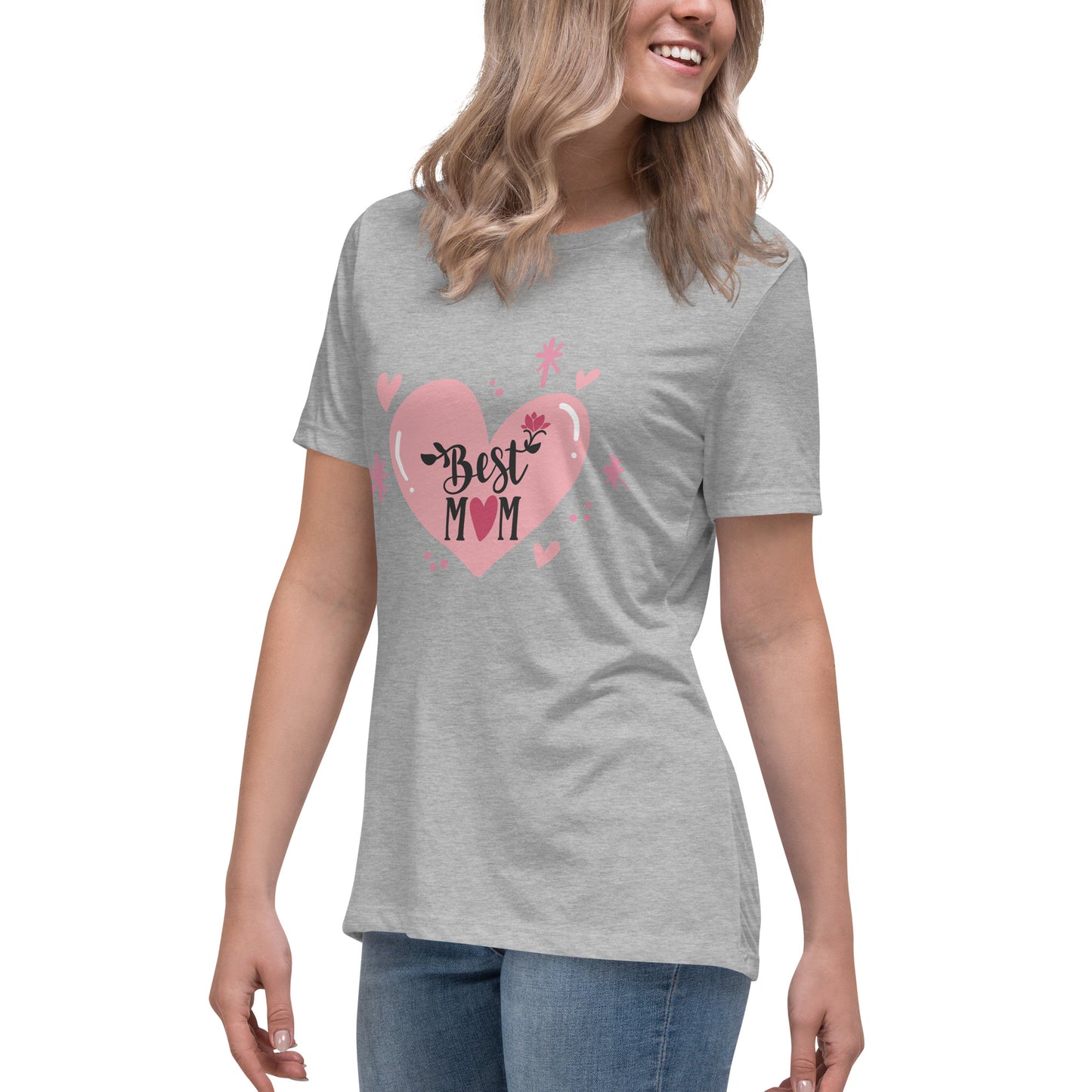 Women with grey t shirt with hart and text best MOM