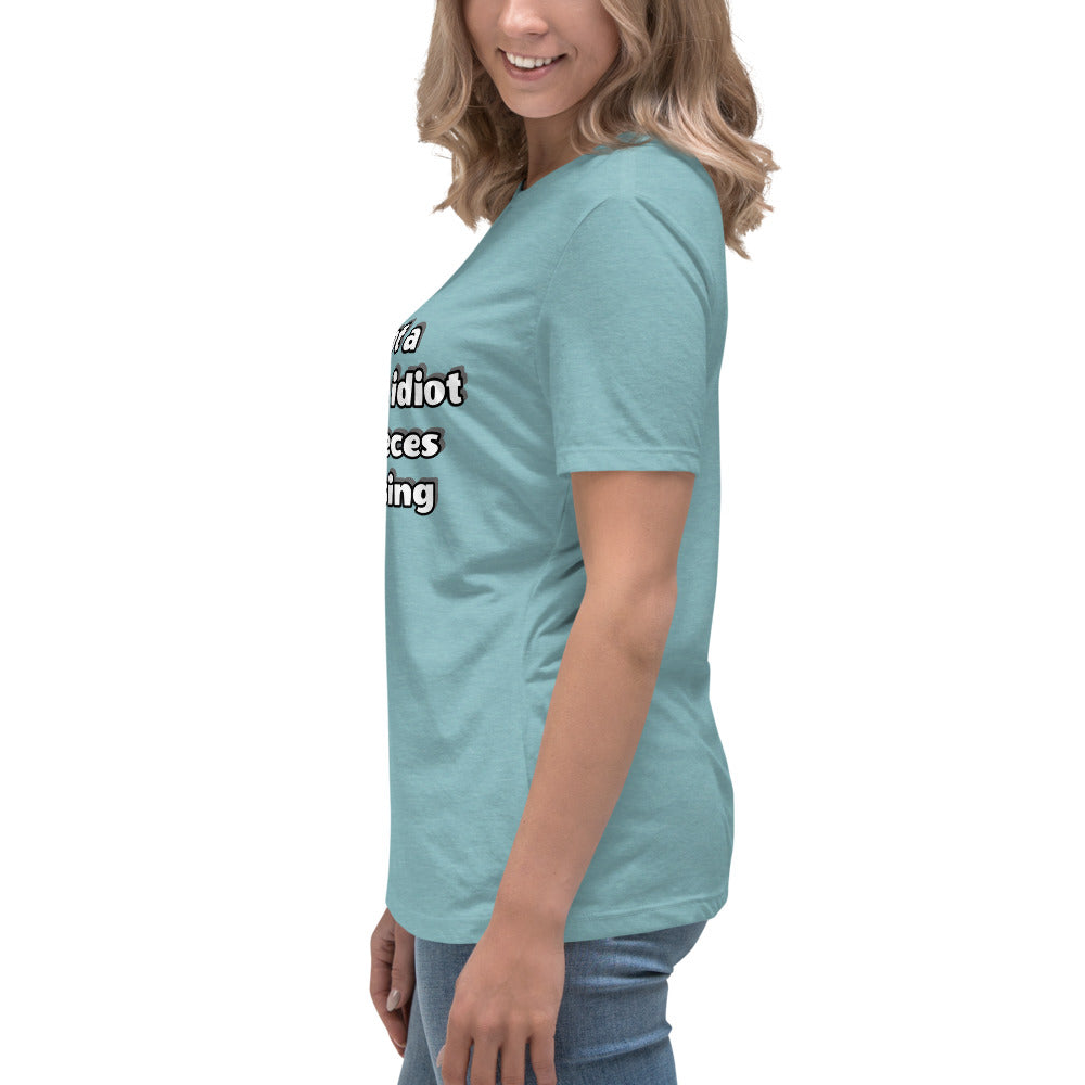 Women with blue lagoon t-shirt with text “I’m not a complete idiot, some pieces are missing”