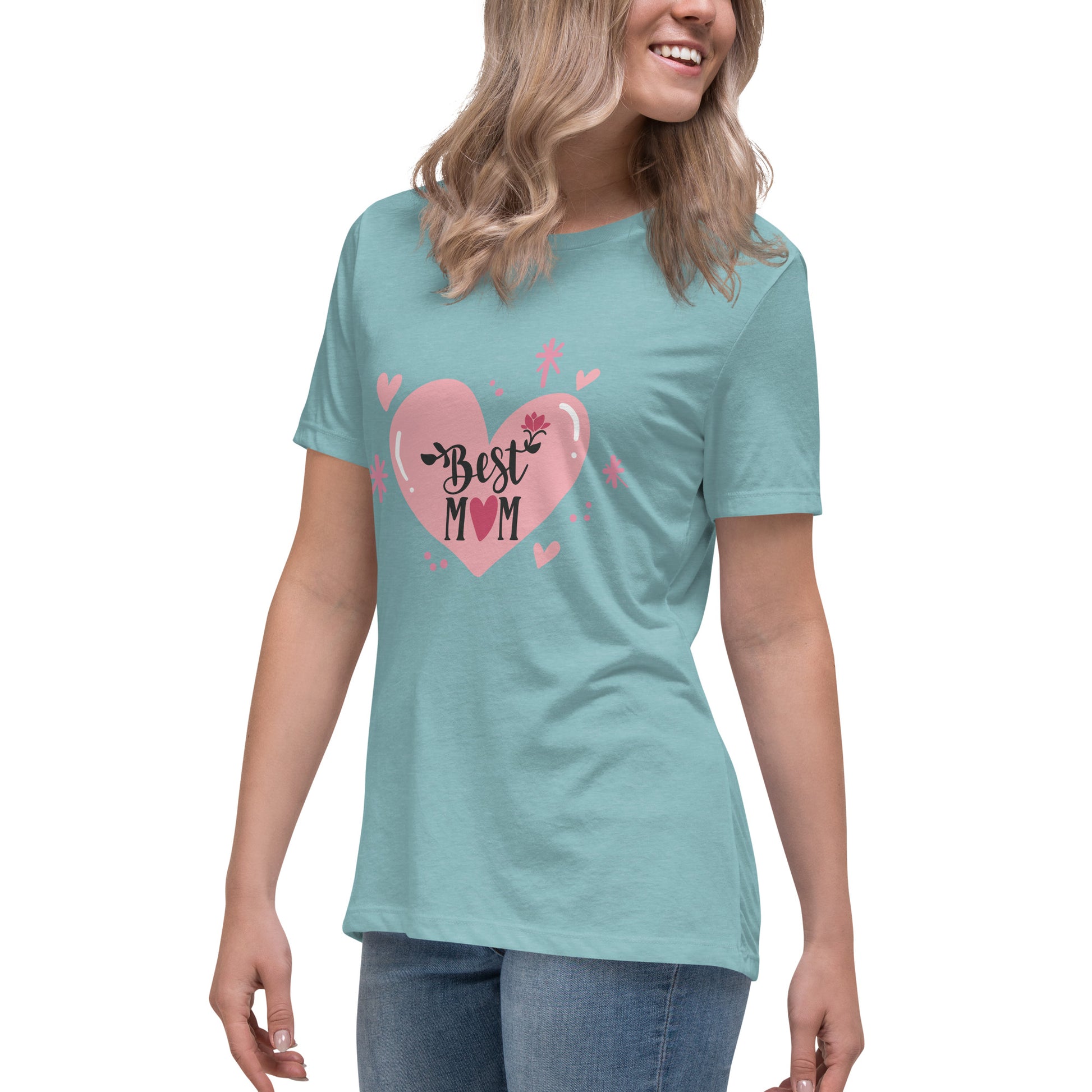 Women with blue lagoon t shirt with hart and text best MOM