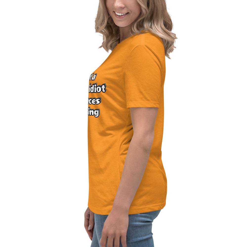 Women with marmalade t-shirt with text “I’m not a complete idiot, some pieces are missing”