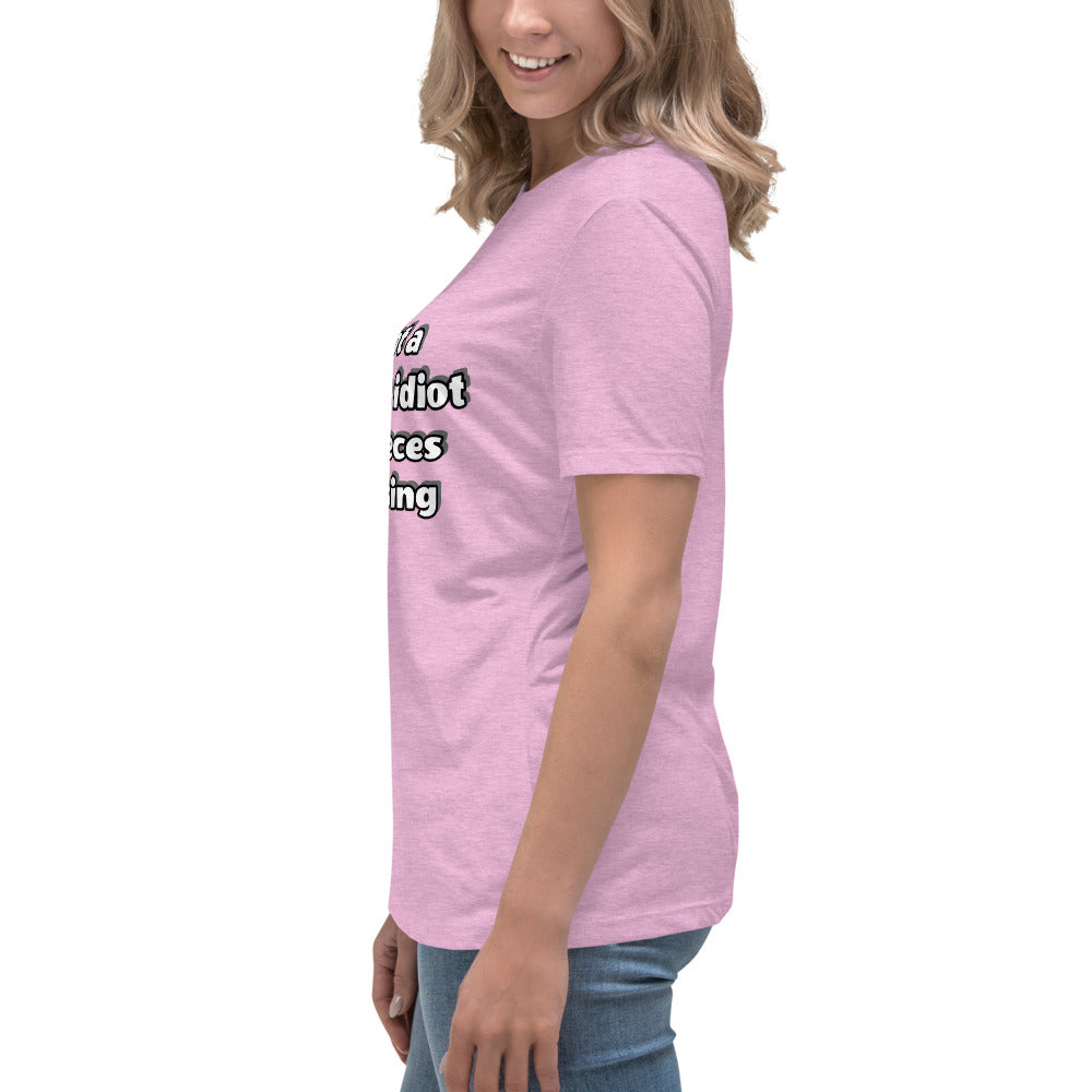 Women with pink t-shirt with text “I’m not a complete idiot, some pieces are missing”