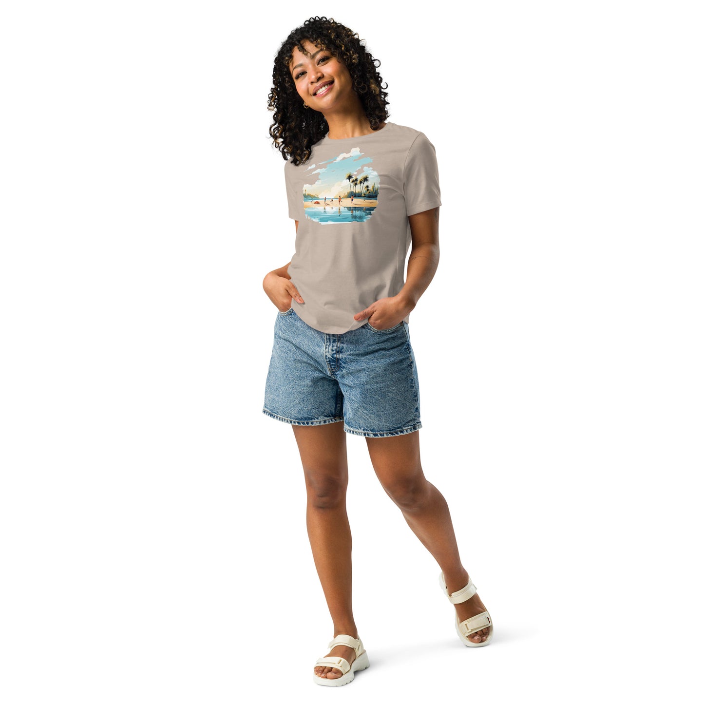 Women with stone T-shirt and a picture of sea and sand