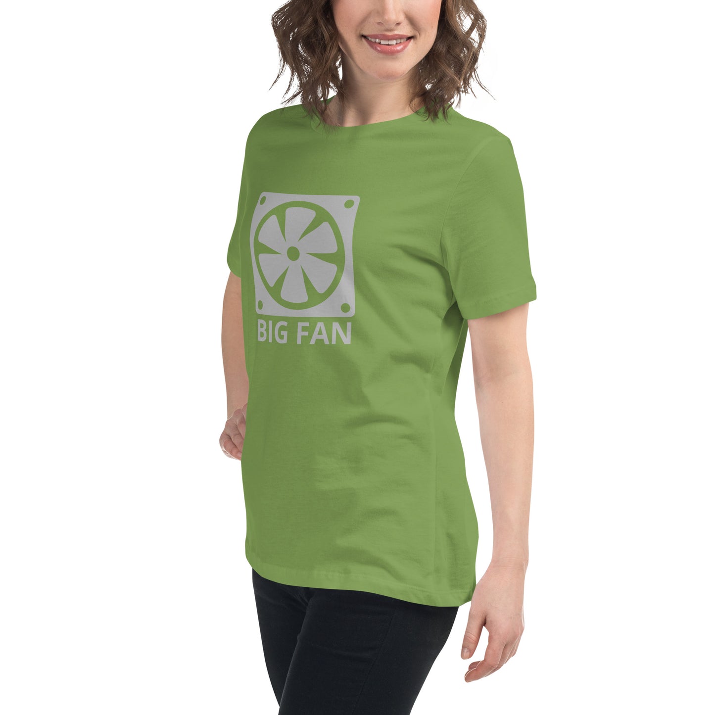 Women with leaf green t-shirt with image of a big computer fan and the text "BIG FAN"