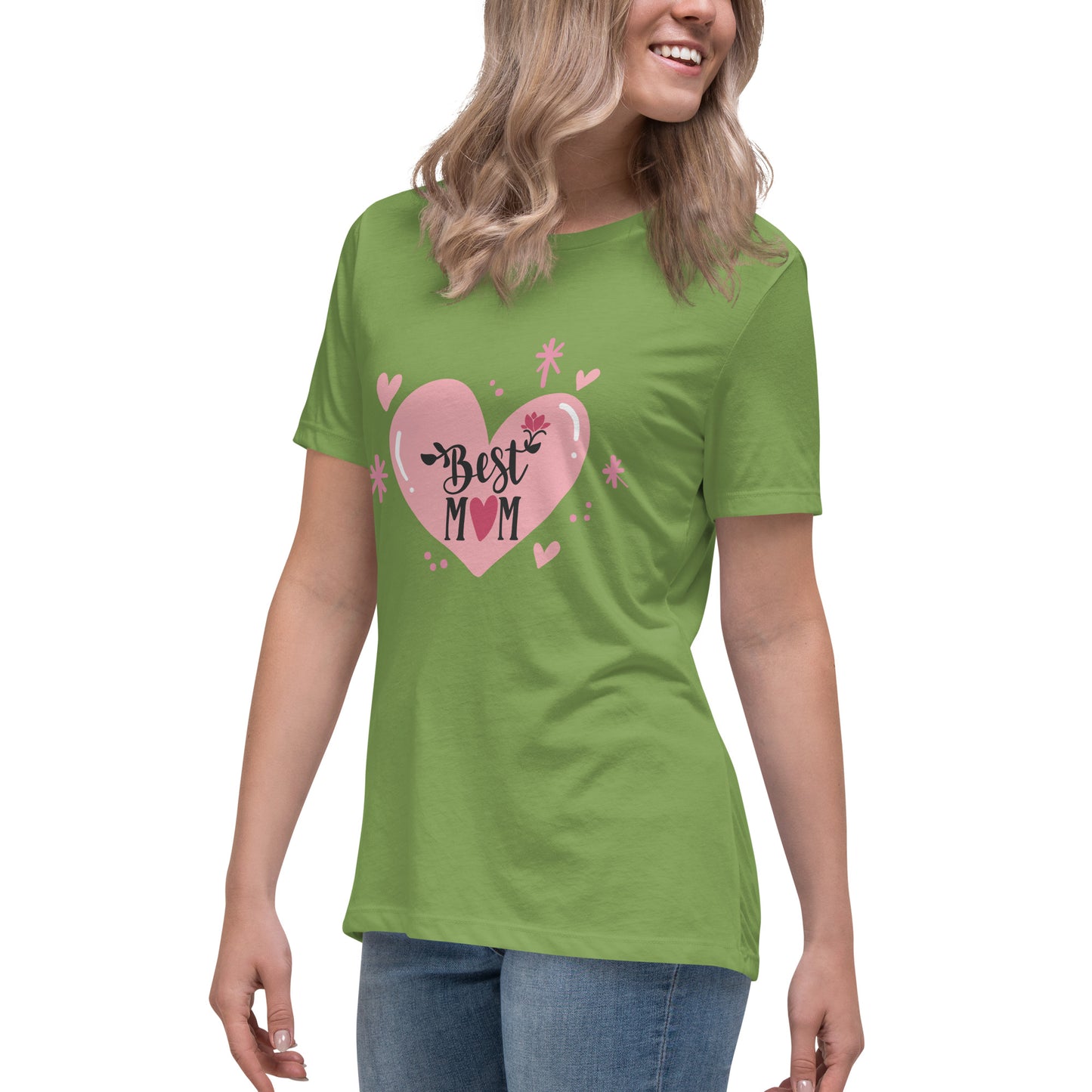 Women with leaf t shirt with hart and text best MOM
