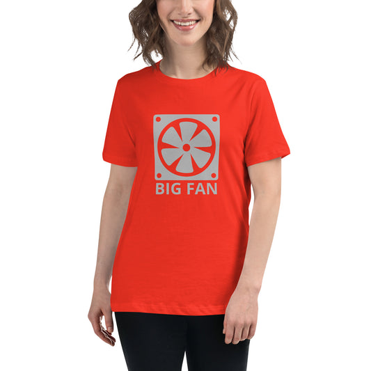 Women with poppy t-shirt with image of a big computer fan and the text "BIG FAN"