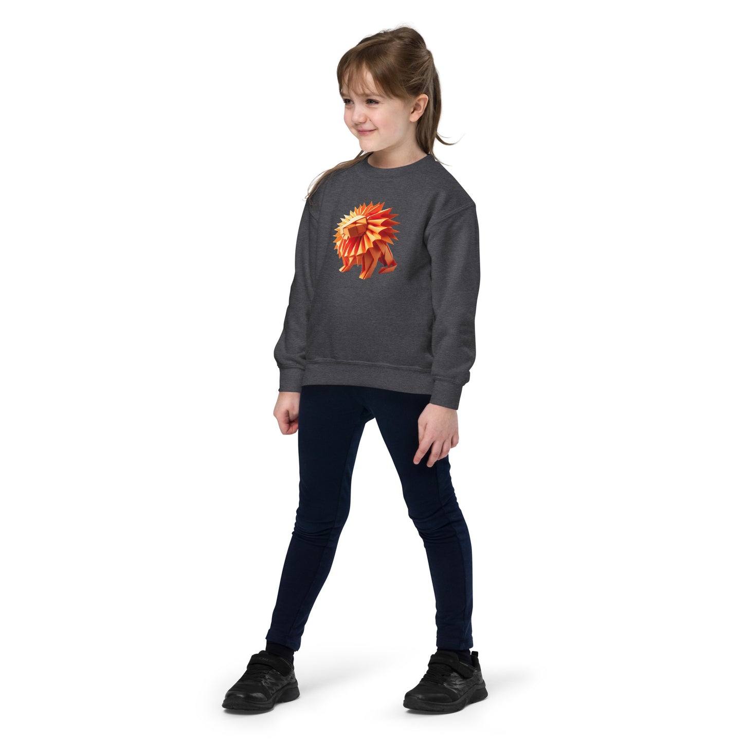 Youth with dark grey sweater with print of a lion