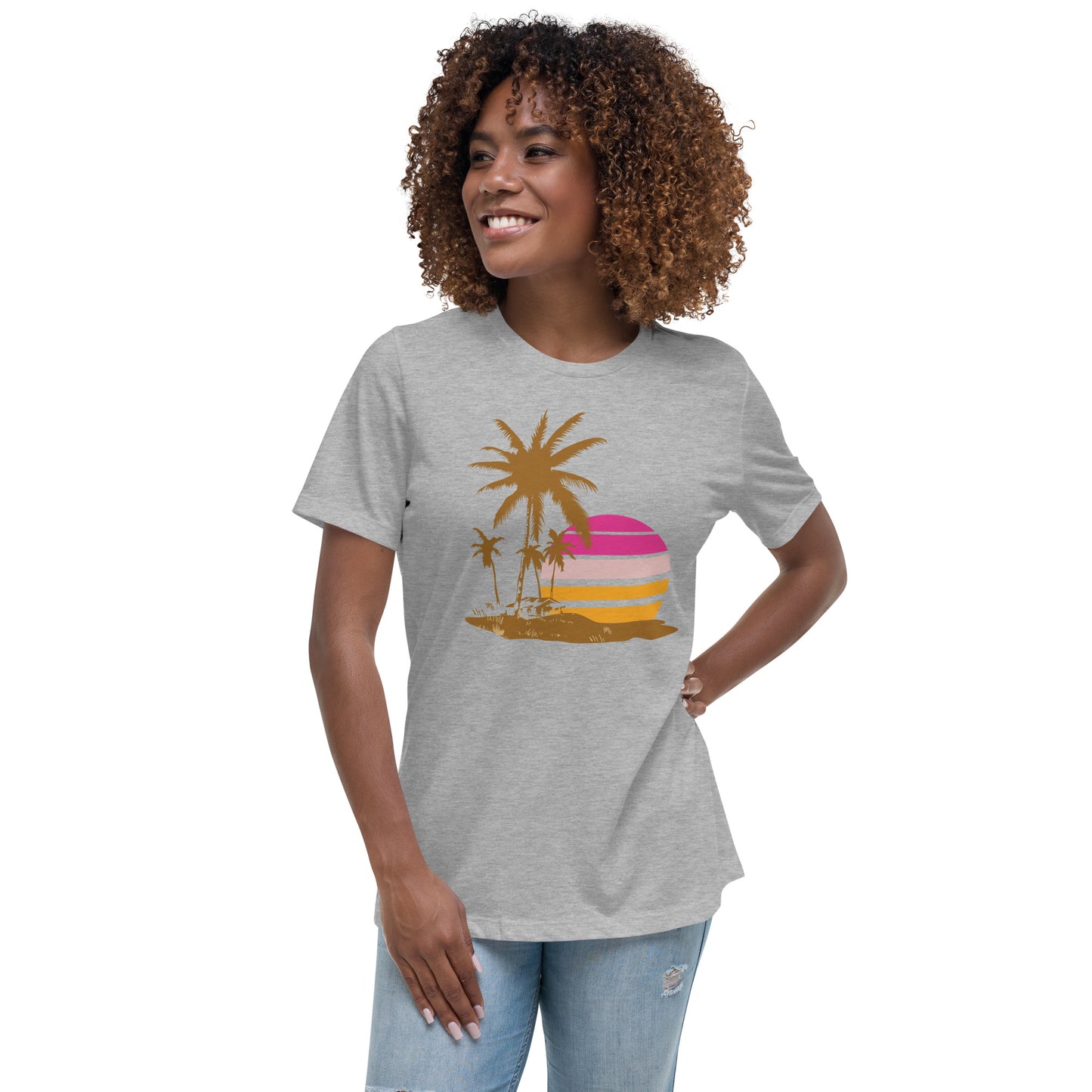 Woman with athletic T-shirt and a picture of brown palm trees and a pink sunset