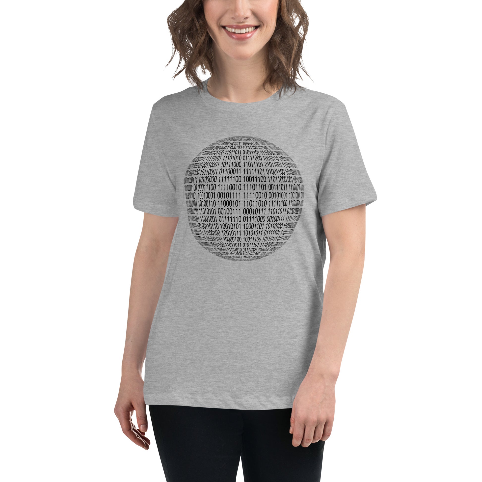 Women with athletic grey T-shirt with binaire sphere