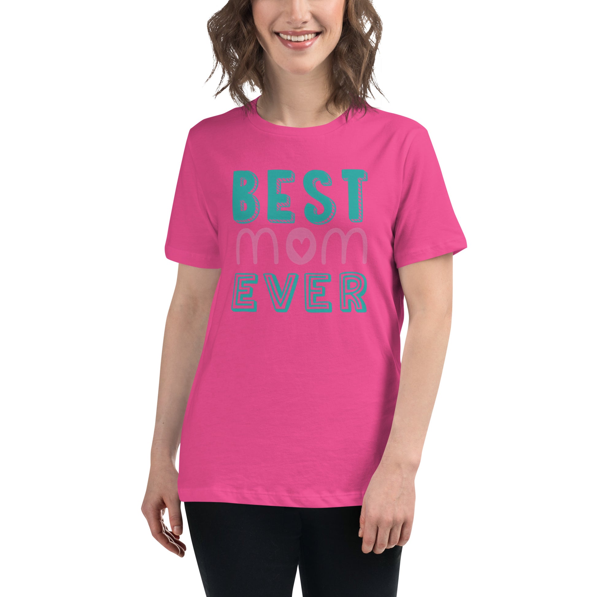 Women with berry Tshirt with text best MOM Ever