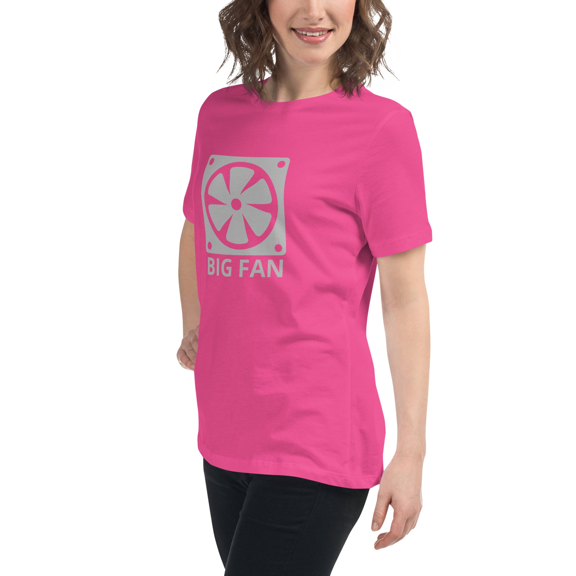 Women with berry t-shirt with image of a big computer fan and the text "BIG FAN"