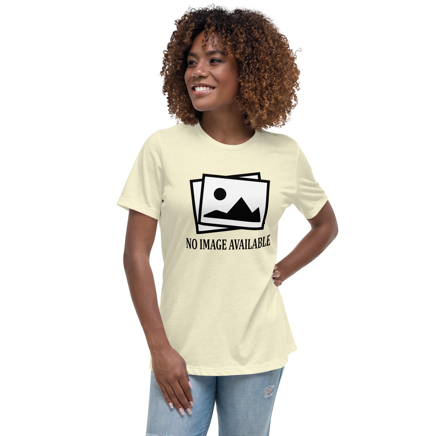 Women with citron t-shirt with image and text "no image available"