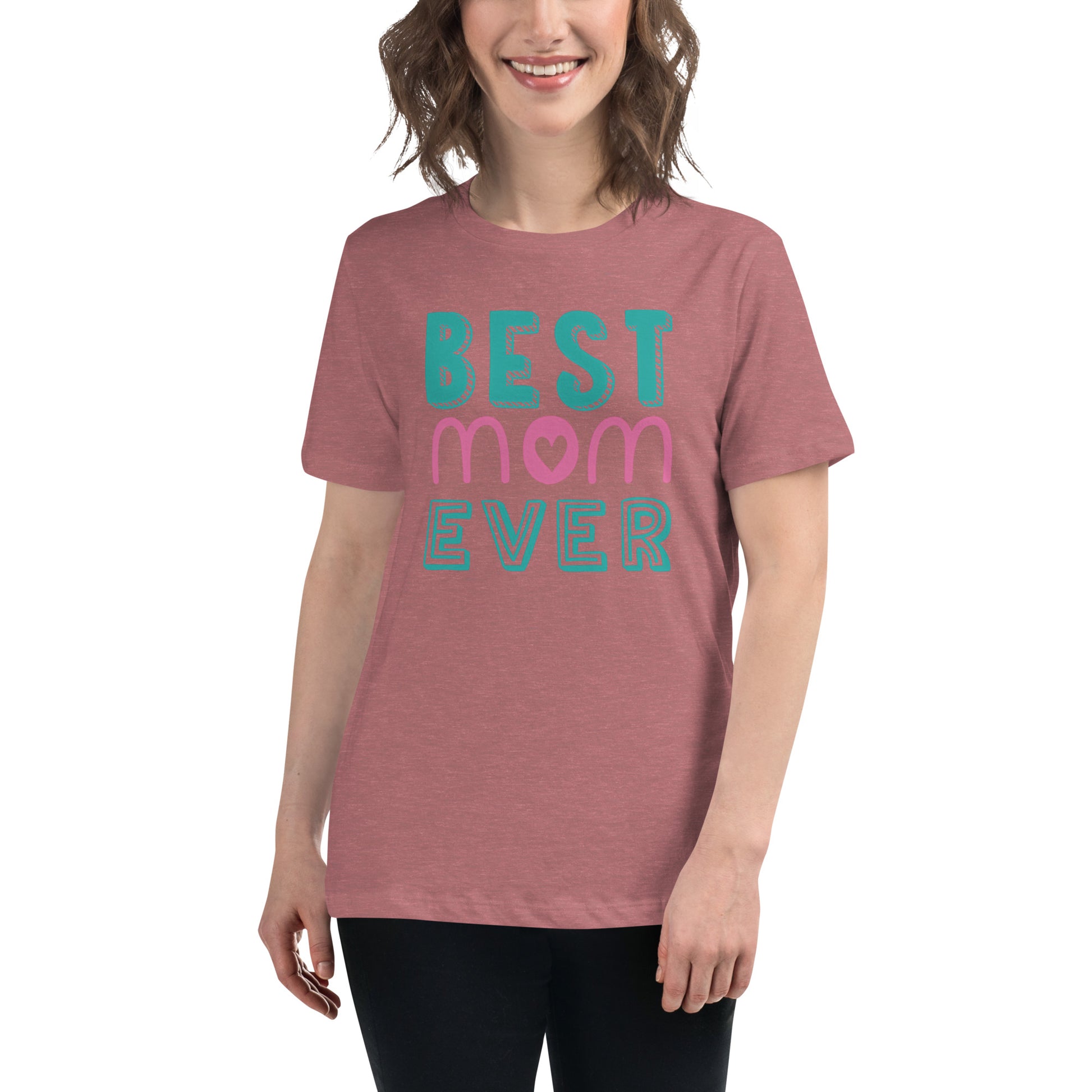 Women with mauve Tshirt with text best MOM Ever