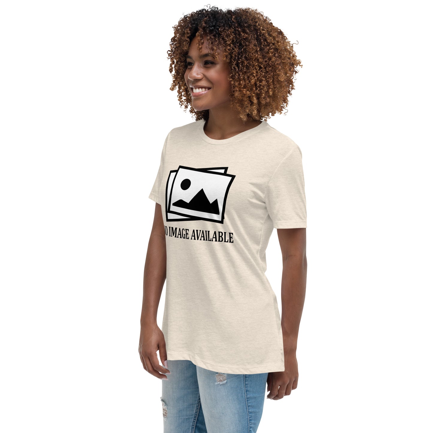 Women with citron t-shirt with image and text "no image available"