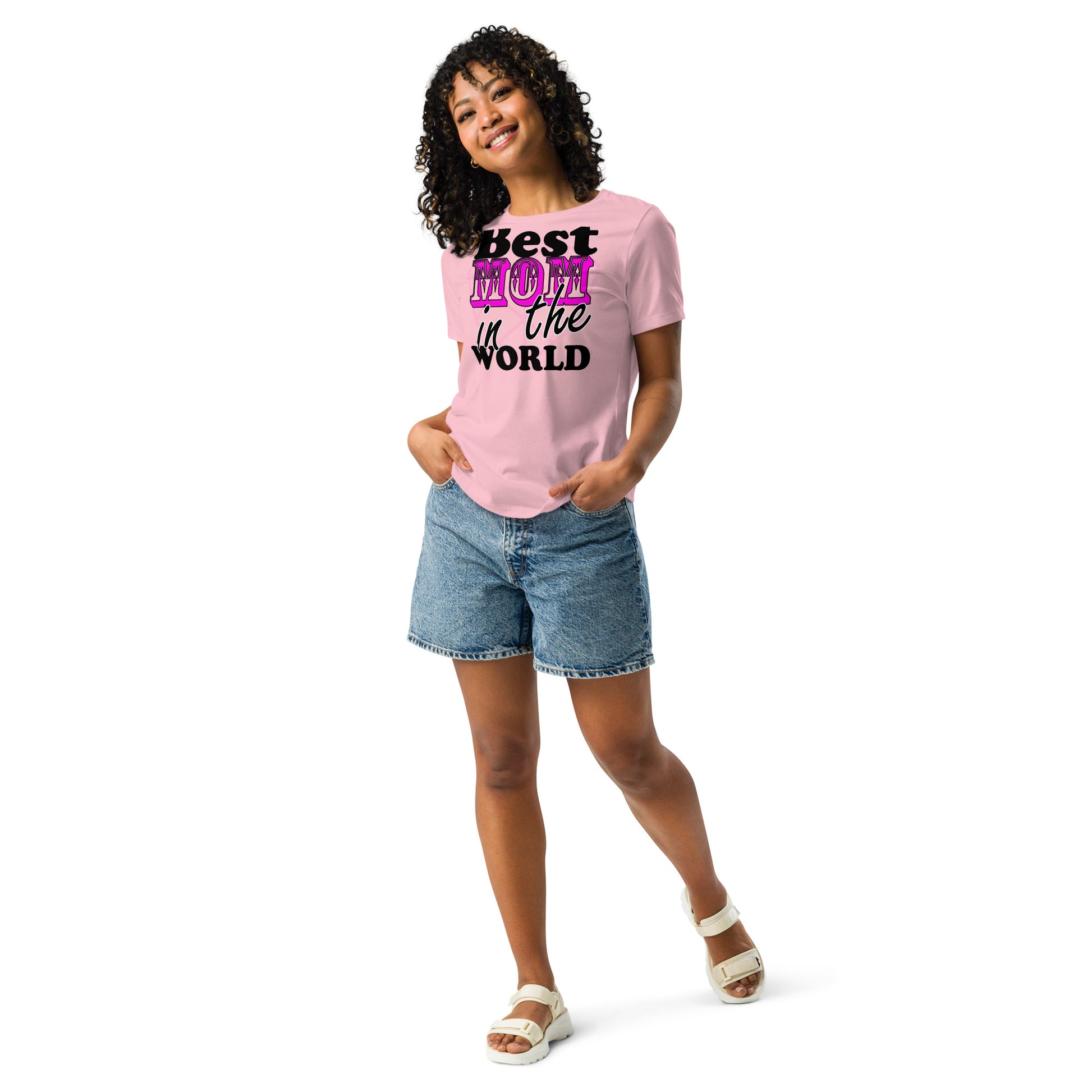 Women with T-shirt Pink color with the text "Best MOM in the world"