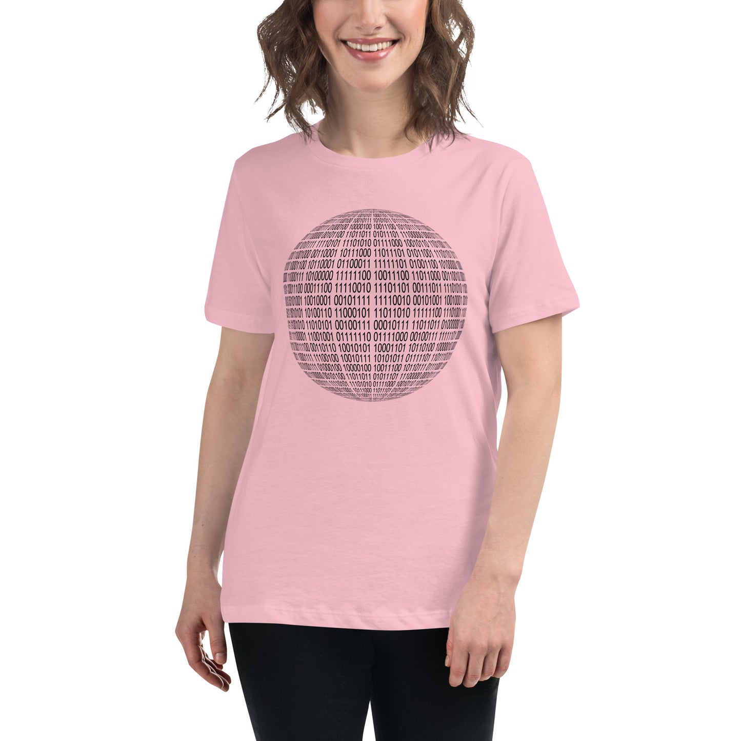 Women with pink T-shirt with binaire sphere