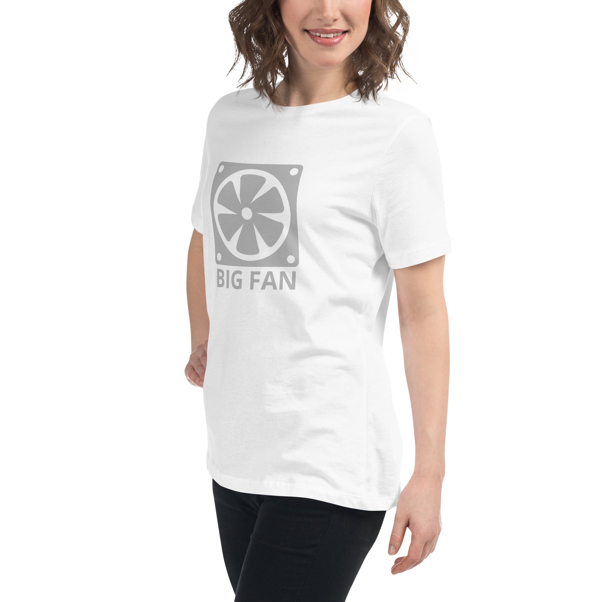 Women with white t-shirt with image of a big computer fan and the text "BIG FAN"